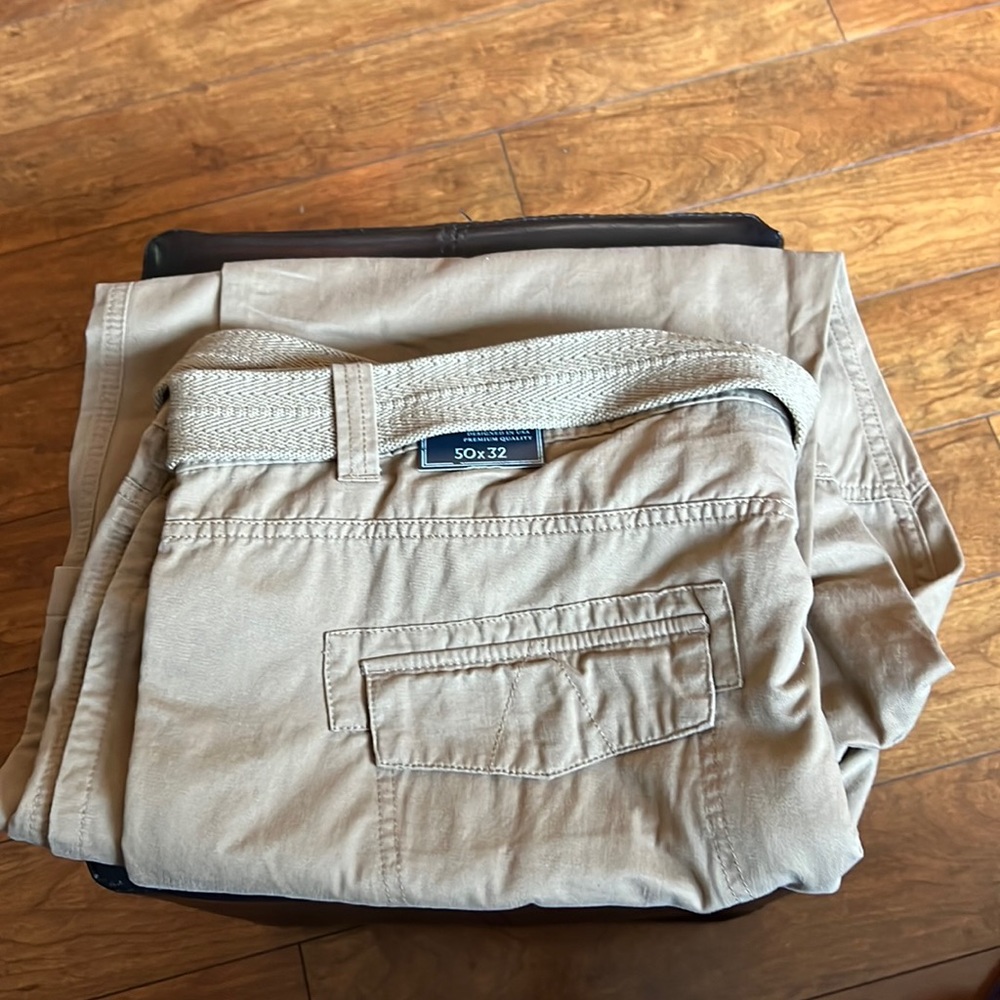 🍄Men’s Cargo Khakis🪴